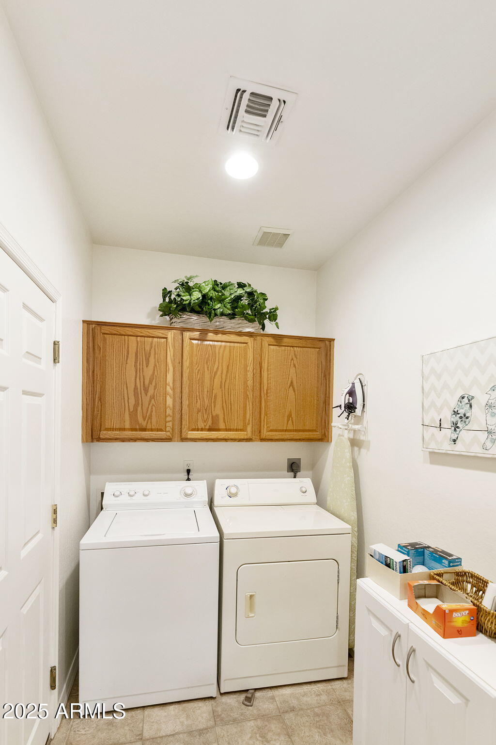 4202 East Broadway Road, Unit 223 Mesa, AZ 85206 - Photo 33 of 56 a utility room with dryer and washer