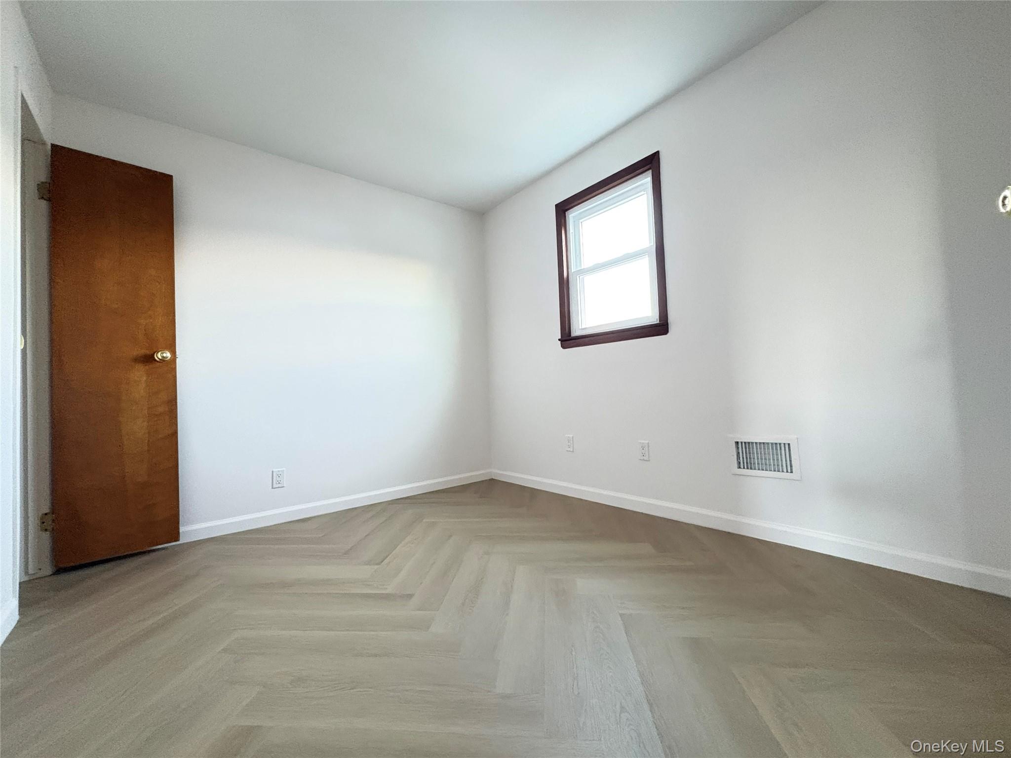 73-08 Juniper Valley Road Queens, NY 11379 - Photo 8 of 13