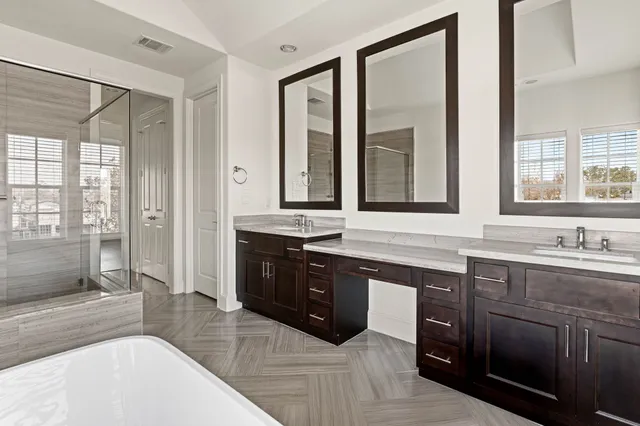 $599,500 | 612 East 20th Street, Unit A, Houston, TX 77008