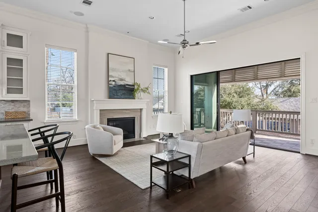 $599,500 | 612 East 20th Street, Unit A, Houston, TX 77008