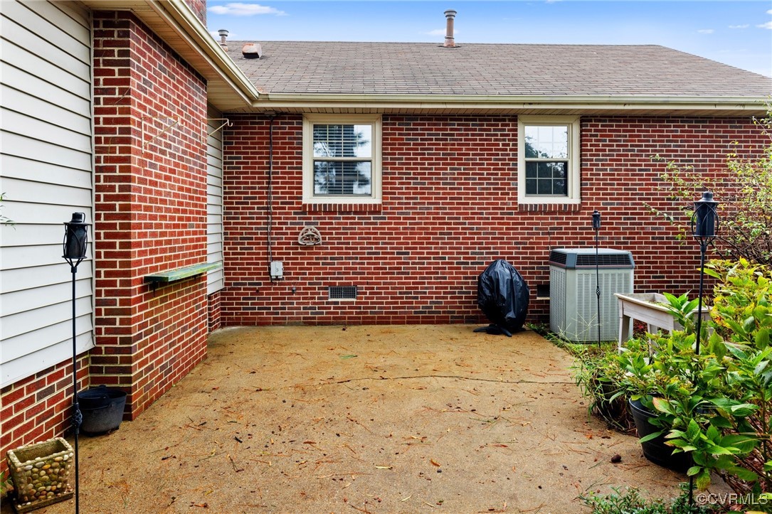 506 Compton Road Colonial Heights, VA 23834 - Photo 26 of 26