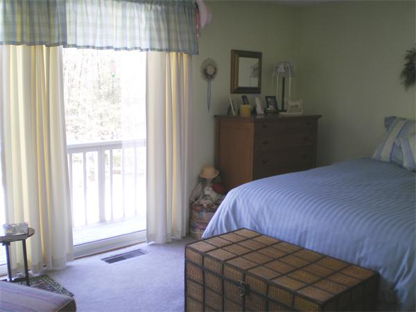 19 Deer Path, Unit 4 Maynard, MA 01754 - Photo 7 of 7 Gallery Image 7