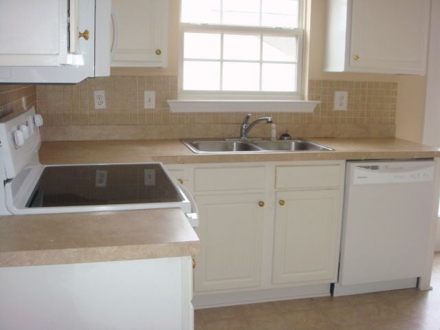2 Box Tree Way Greenville, SC 29605 - Photo 4 of 9 Gallery Image 4