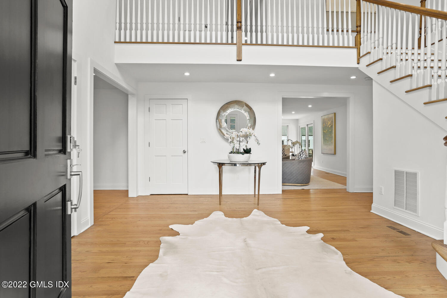 433 Stanwich Road Greenwich, CT 06830 - Photo 3 of 37 a view of a livingroom with furniture