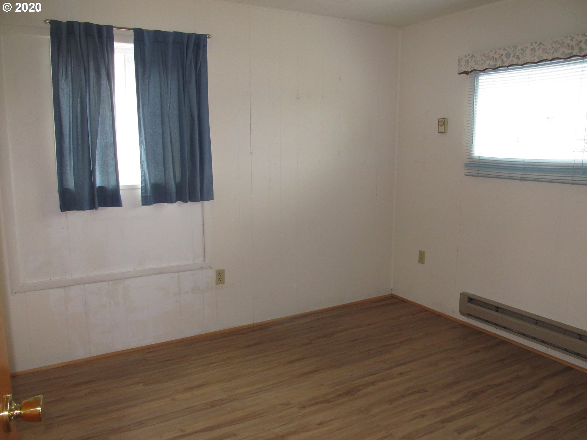 908 Fir Avenue Reedsport, OR 97467 - Photo 12 of 21