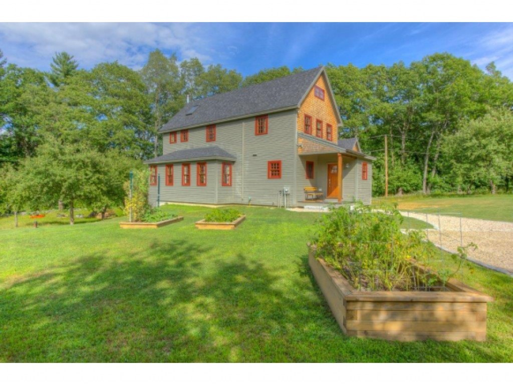 89 Perkins Road Madbury, NH 03823 - Photo 1 of 36