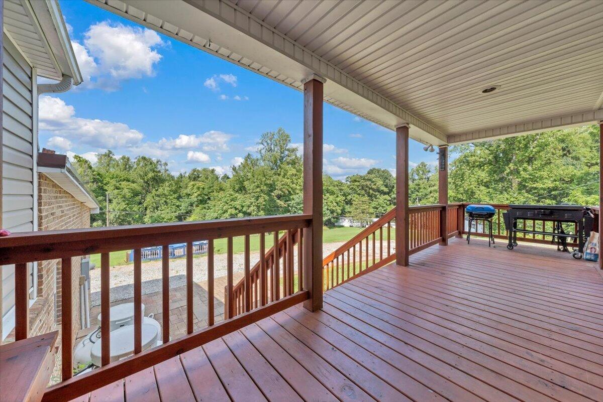 2412 Quarterwood Road Montvale, VA 24122 - Photo 4 of 55 04-MIB09598