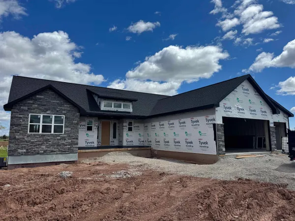 $749,900 | 1041 Sandpiper Drive, Menasha, WI 54952