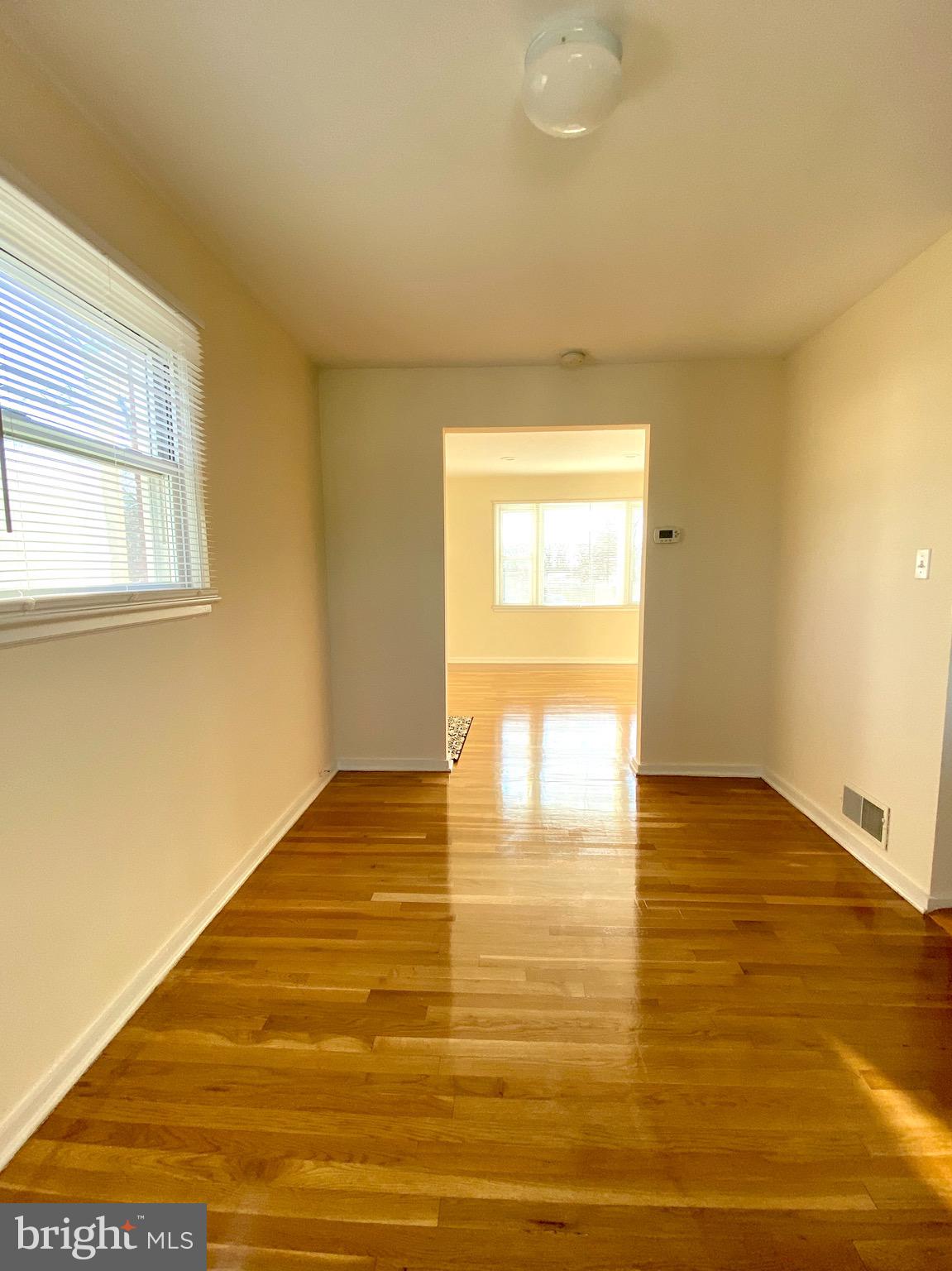 3105 Medway Street Silver Spring, MD 20902 - Photo 8 of 38 Dining area