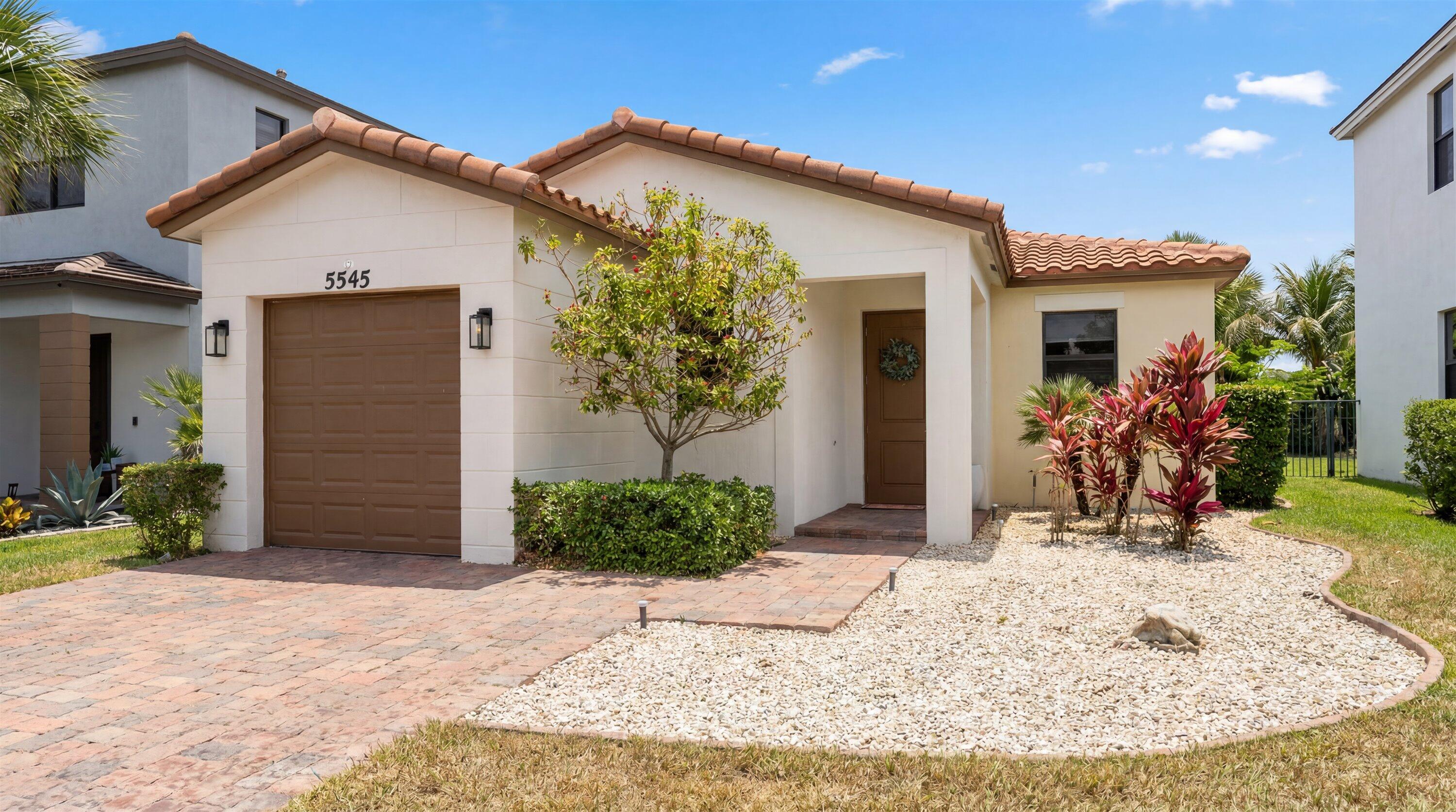 5545 Starfish Road Westlake, FL 33470 - Photo 3 of 88 03-DSC_0878