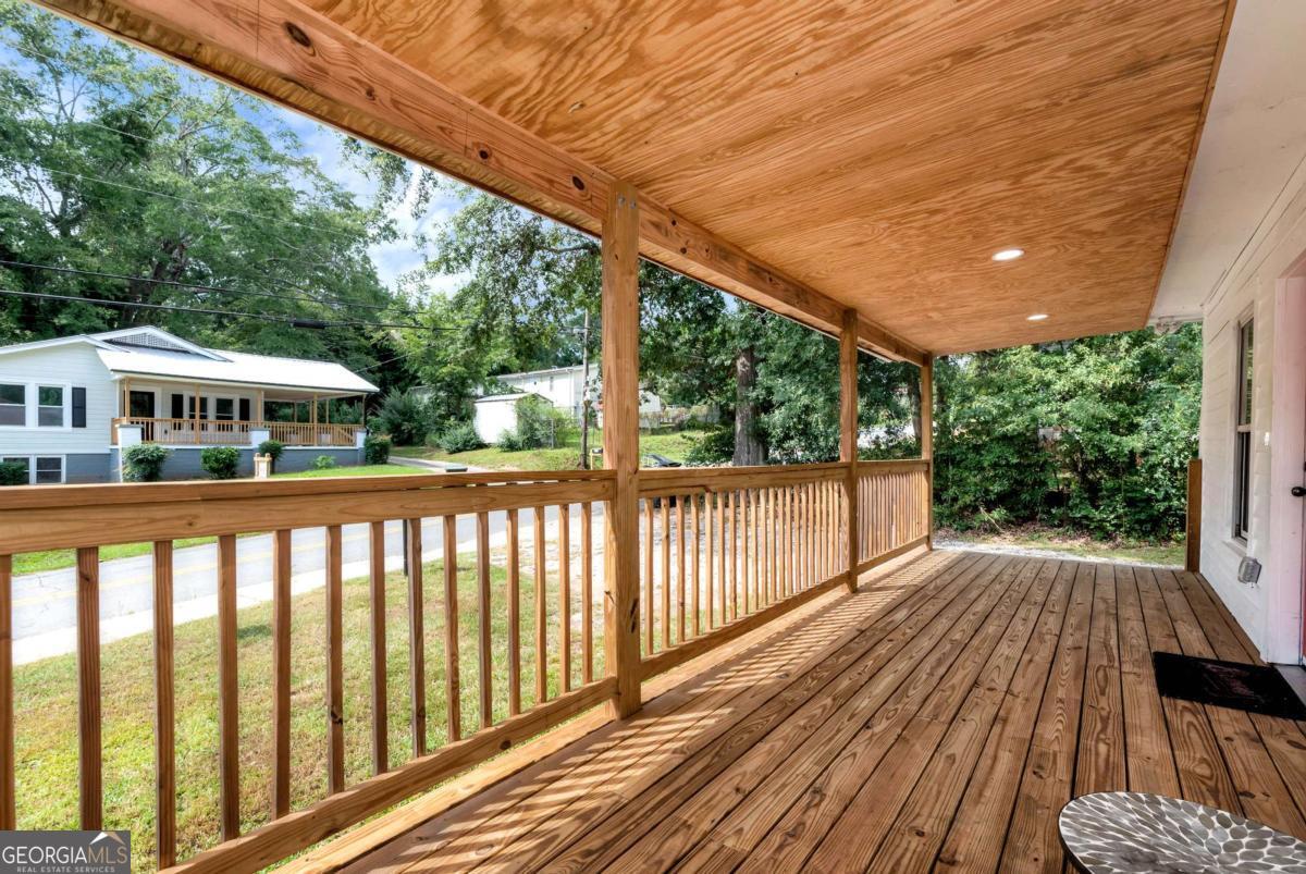 249 South Hill Street Toccoa, GA 30577 - Photo 4 of 26