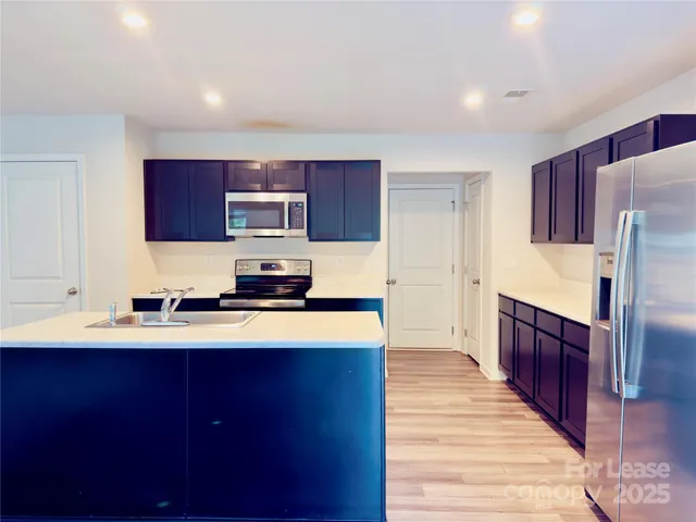 $2,599 | 5147 Downhaul Drive, Charlotte, NC 28269