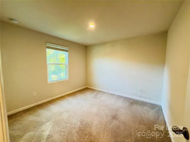 $2,599 | 5147 Downhaul Drive, Charlotte, NC 28269