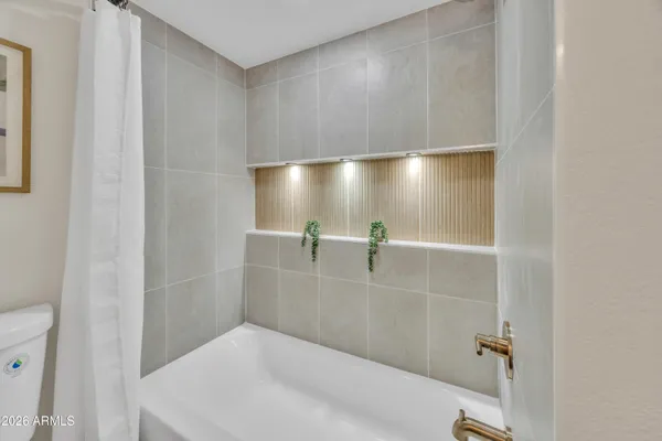 $419,750 | 643 East Harmony Avenue, Mesa, AZ 85204