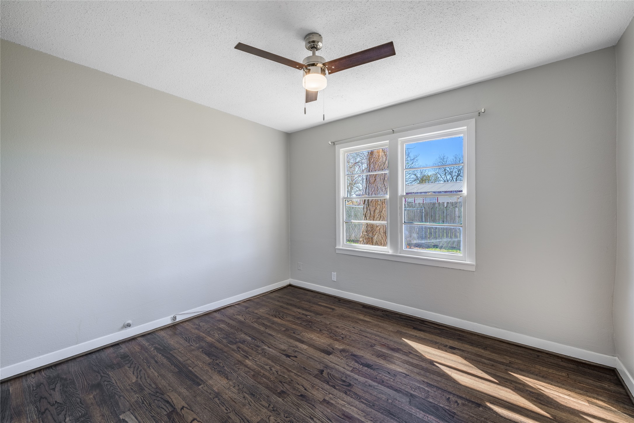 476 Ellinger Road La Grange, TX 78945 - Photo 11 of 14