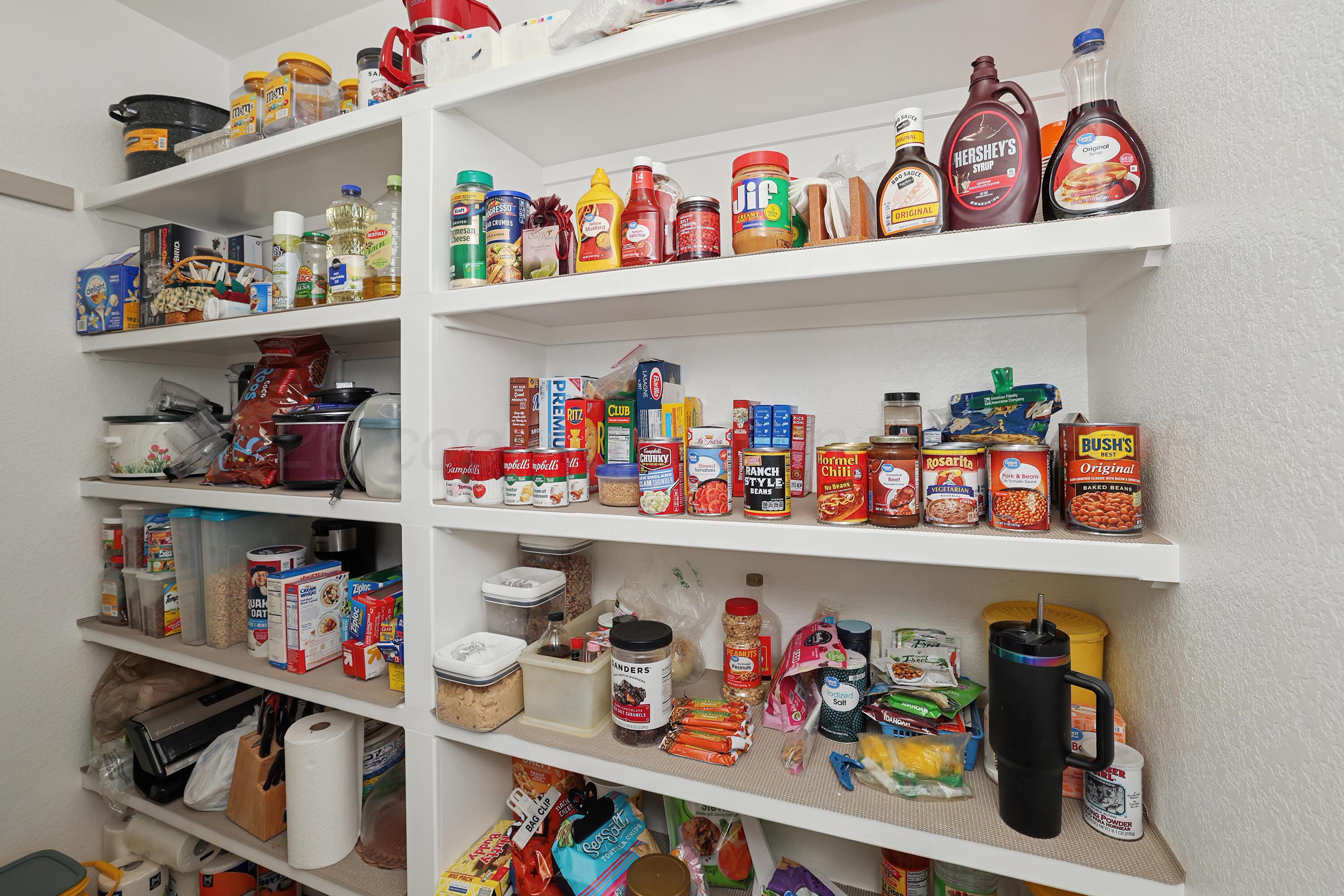 13466 Antenor Road Amarillo, TX 79124 - Photo 13 of 48 11-Pantry