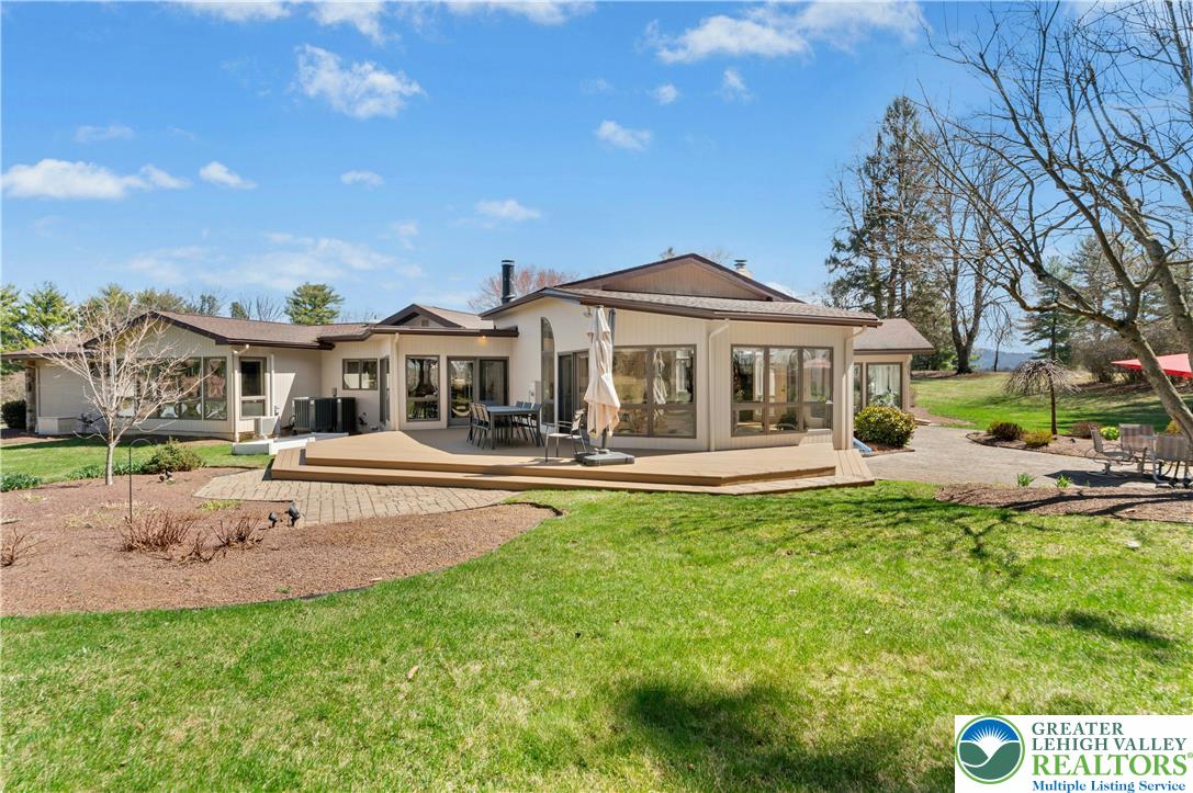 2334 Riverbend Road Allentown, PA 18103 - Photo 40 of 44 Gallery Image 40