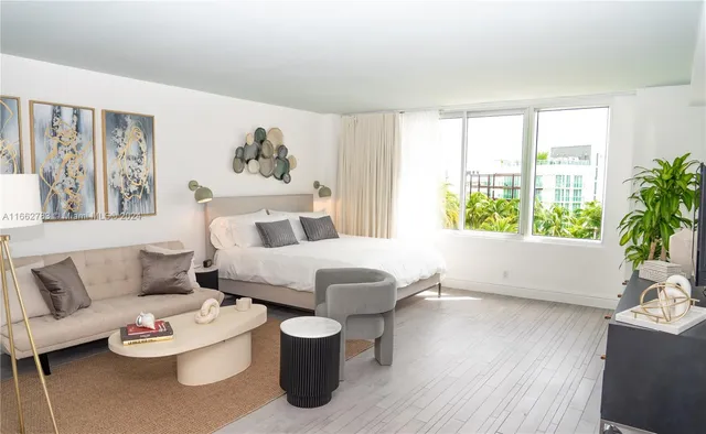 $4,500 | 1100 West Avenue, Unit 415, Miami Beach, FL 33139