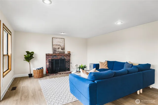 $799,950 | 6021 South 298th Place, Auburn, WA 98001