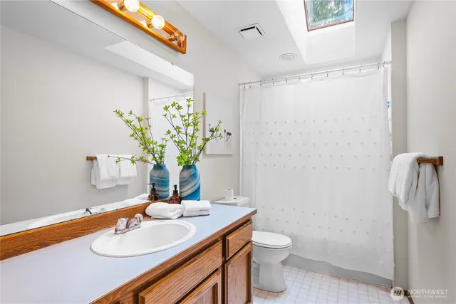 $799,950 | 6021 South 298th Place, Auburn, WA 98001