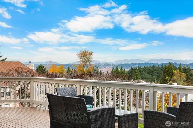 $799,950 | 6021 South 298th Place, Auburn, WA 98001