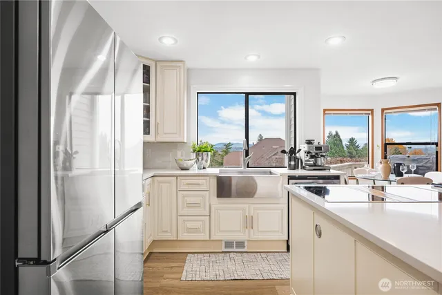 $799,950 | 6021 South 298th Place, Auburn, WA 98001