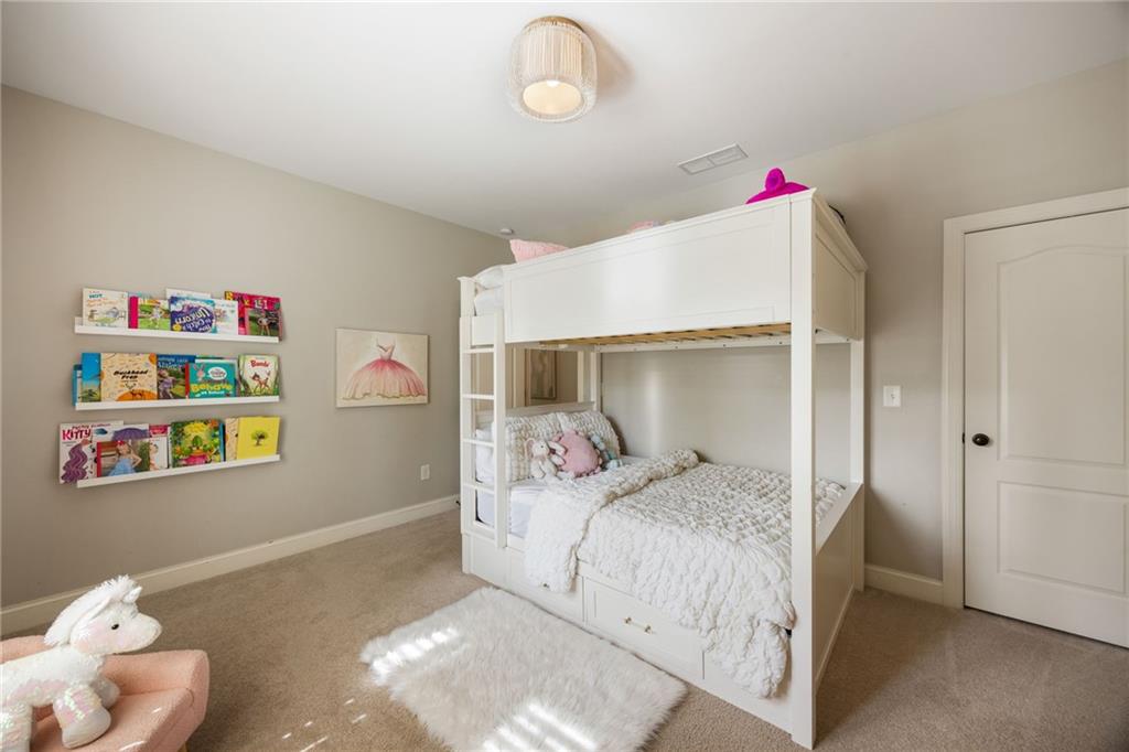 320 Valley Brook Way Atlanta, GA 30342 - Photo 22 of 38