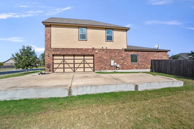 $2,595 | 18601 Pencil Cactus Drive, Pflugerville, TX 78660