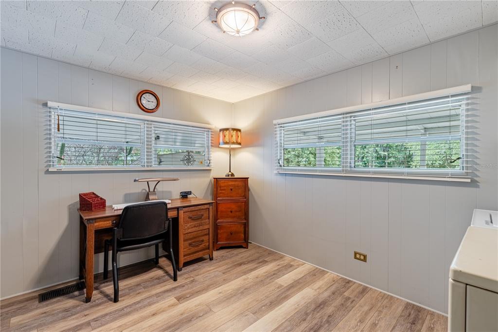 1136 Rue De Dore Tavares, FL 32778 - Photo 28 of 45
