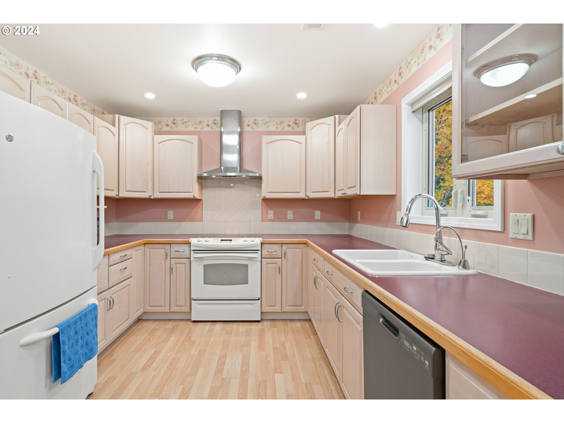 92850 Knappa Dock Road Astoria, OR 97103 - Photo 7 of 40 Gallery Image 7