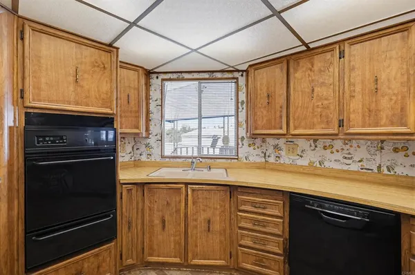 $305,000 | 15420 Olde Highway 80, Unit 104, El Cajon, CA 92021