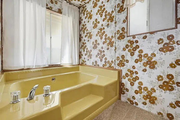 $305,000 | 15420 Olde Highway 80, Unit 104, El Cajon, CA 92021