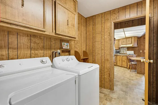 $305,000 | 15420 Olde Highway 80, Unit 104, El Cajon, CA 92021