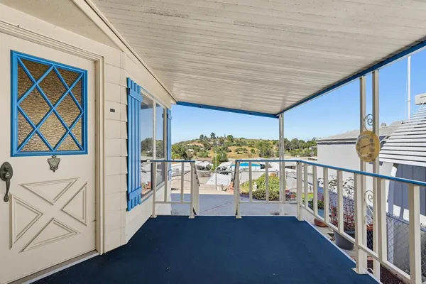 $305,000 | 15420 Olde Highway 80, Unit 104, El Cajon, CA 92021