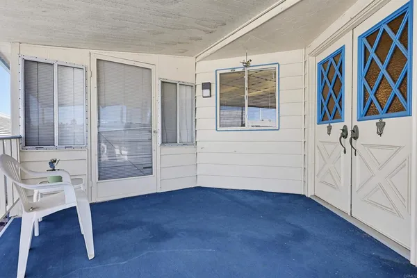 $305,000 | 15420 Olde Highway 80, Unit 104, El Cajon, CA 92021