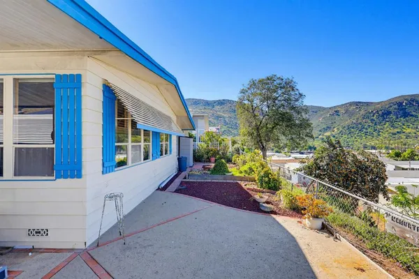$305,000 | 15420 Olde Highway 80, Unit 104, El Cajon, CA 92021