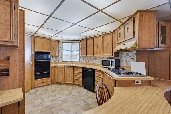 $305,000 | 15420 Olde Highway 80, Unit 104, El Cajon, CA 92021