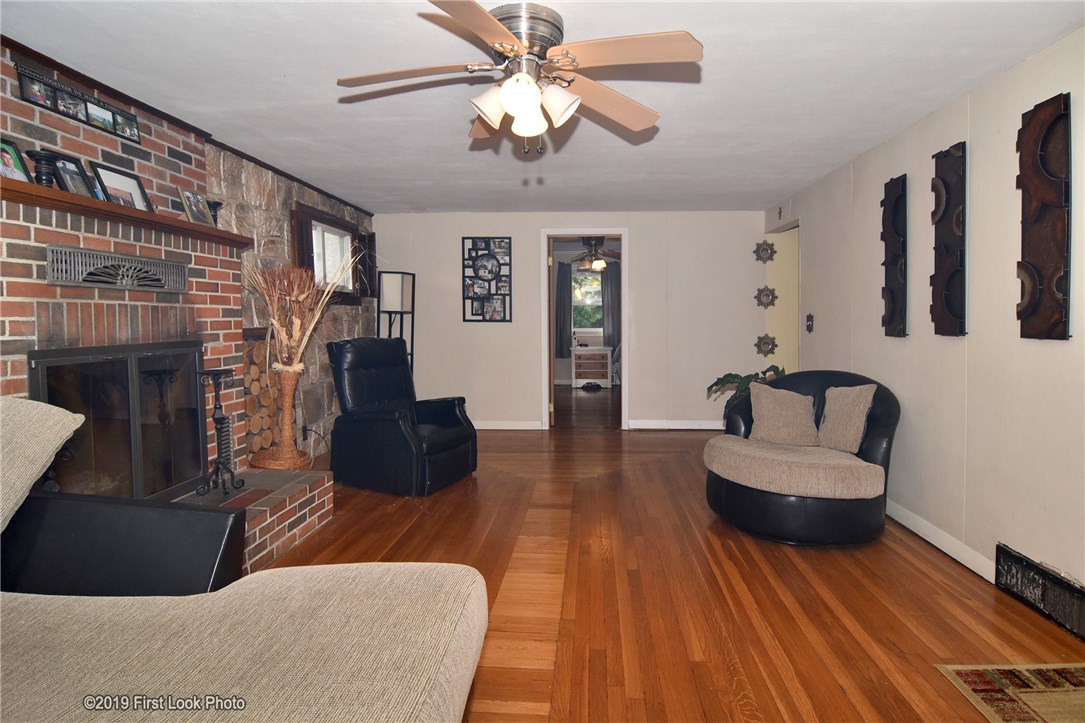 132 Phillips Street Woonsocket, RI 02895 - Photo 6 of 27 Gallery Image 6