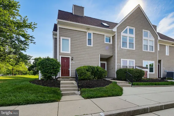 $375,000 | 7603 Stony Creek Lane, Ellicott City, MD 21043