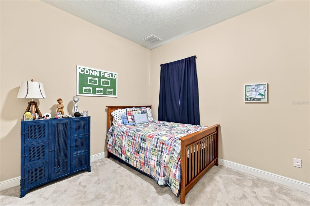 15512 Mossy Ridge Lane Lithia, FL 33547 - Photo 36 of 59