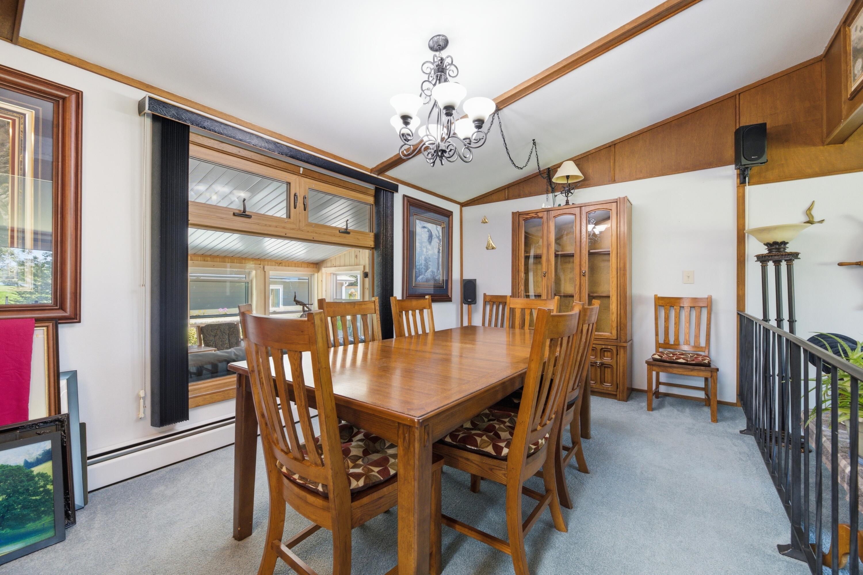 1725 North River Road Buffalo City, WI 54622 - Photo 5 of 20 Dining Room