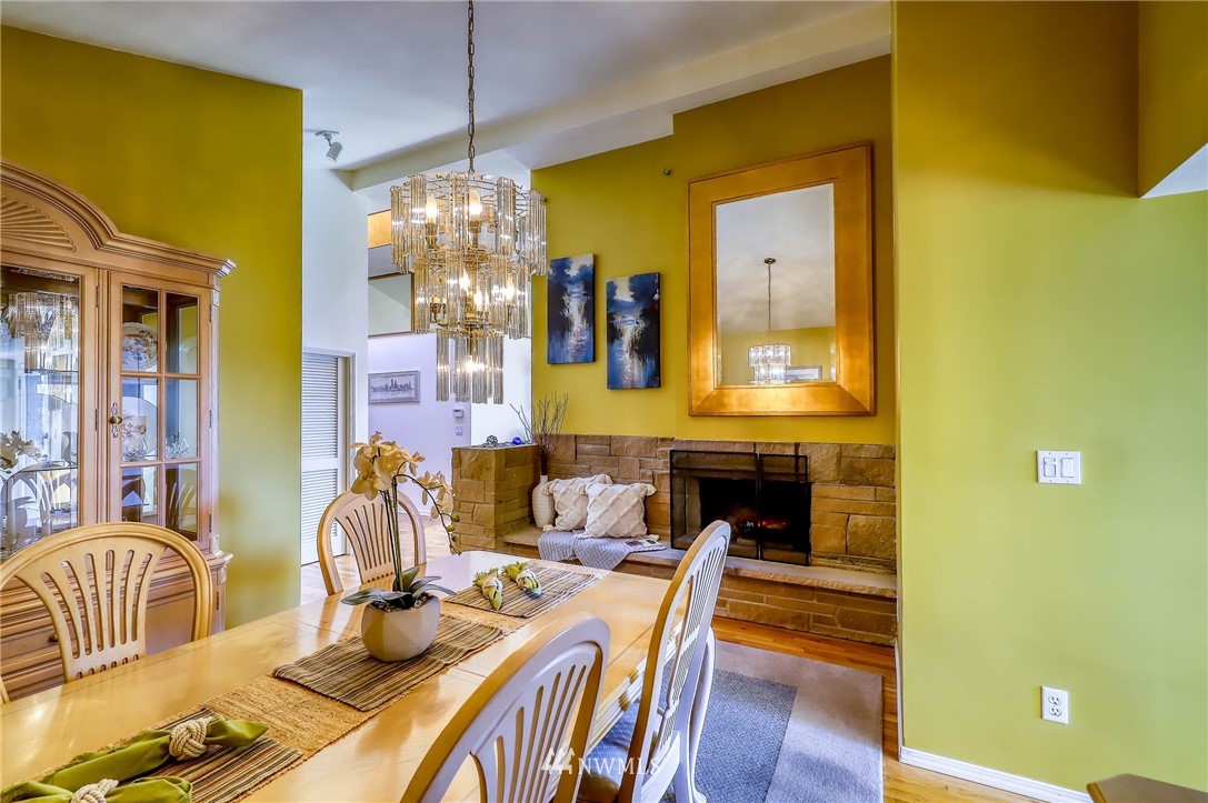 2012 Northeast Enetai Beach Road Bremerton, WA 98310 - Photo 21 of 40 Gallery Image 21