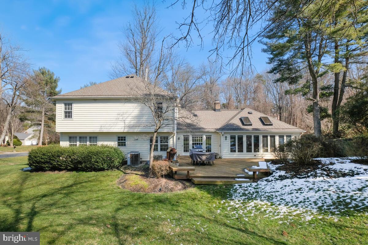 11936 Canfield Road Potomac, MD 20854 - Photo 39 of 44
