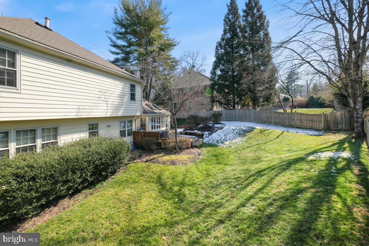 11936 Canfield Road Potomac, MD 20854 - Photo 40 of 44