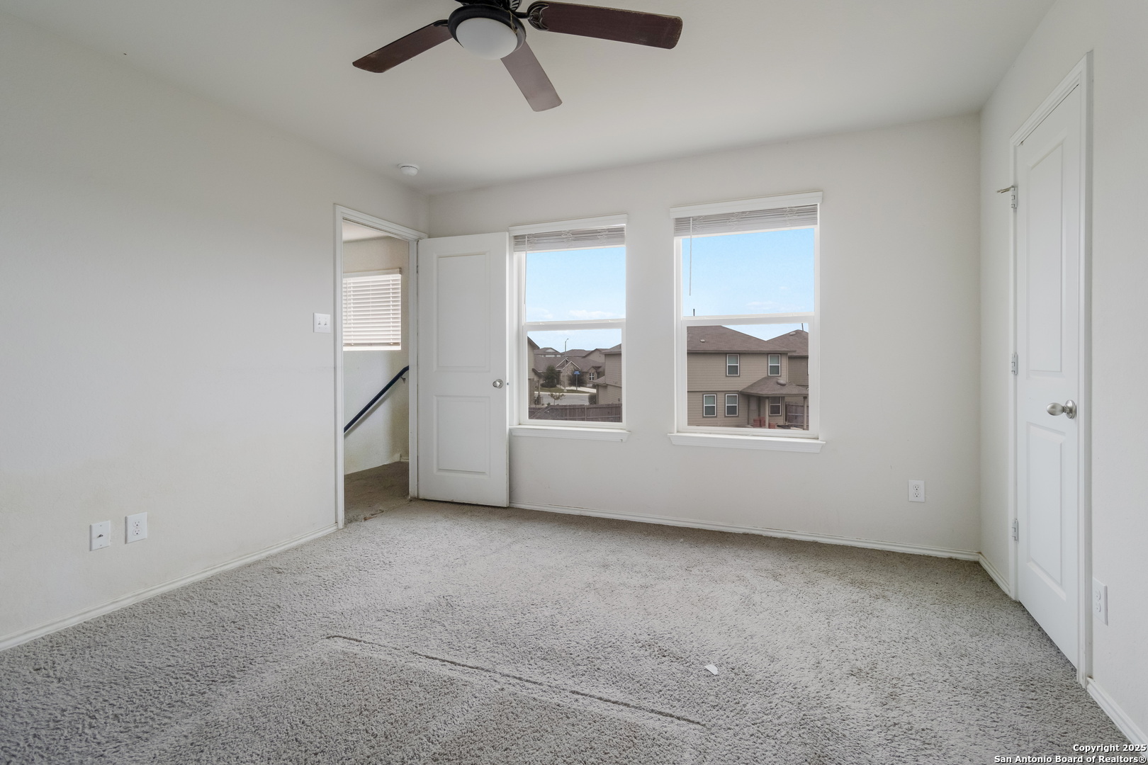 5965 Kendall Prairie Converse, TX 78109 - Photo 8 of 14 an empty room with windows