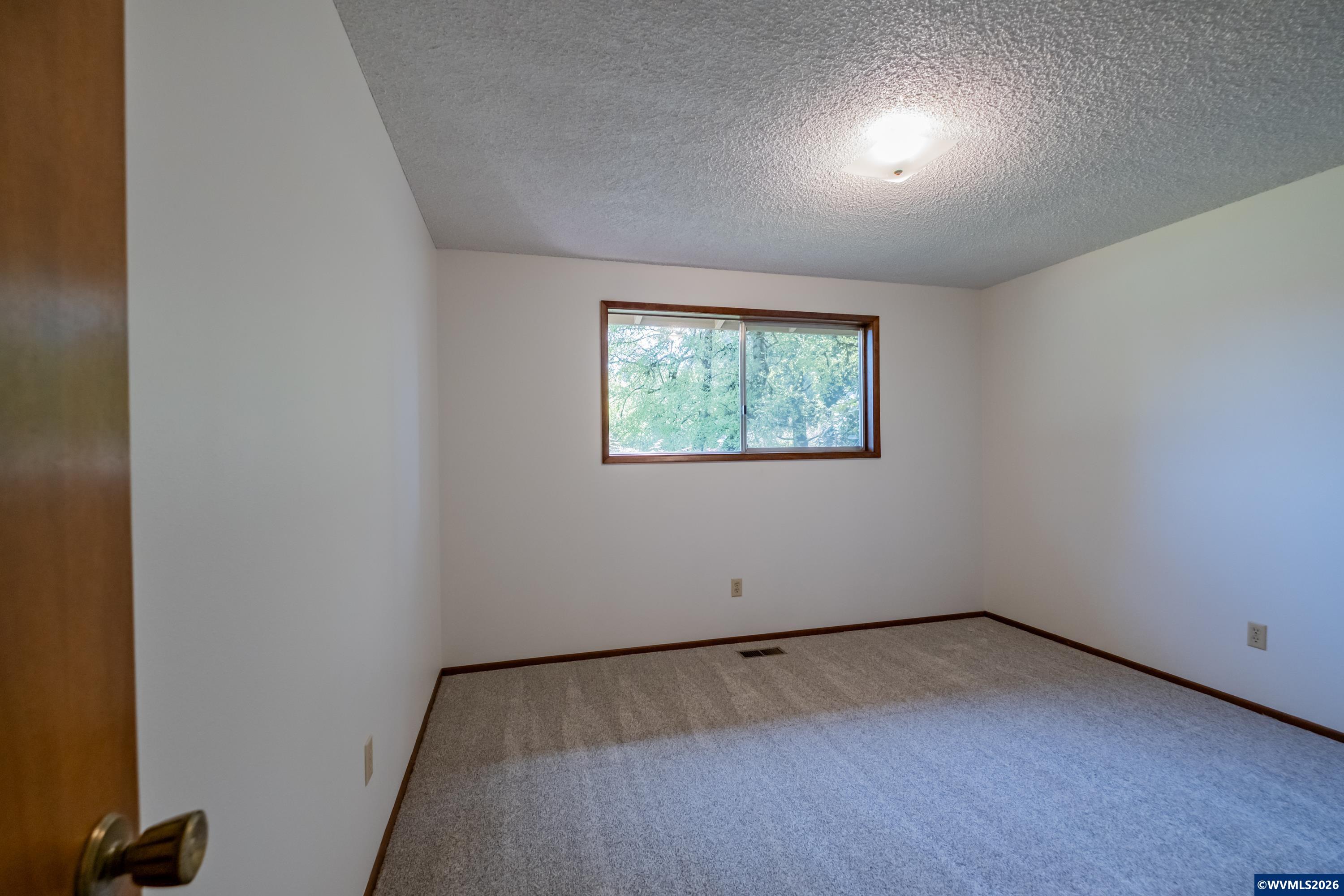 3576 Terrace Drive Albany, OR 97321 - Photo 31 of 40 Gallery Image 31