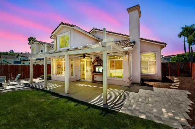 $1,075,000 | 838 Masters Drive, Oceanside, CA 92057
