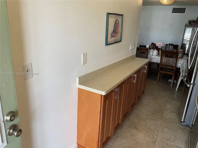 $130,000 | 20120 Northeast 2nd Avenue, Unit W28, Miami Gardens, FL 33179