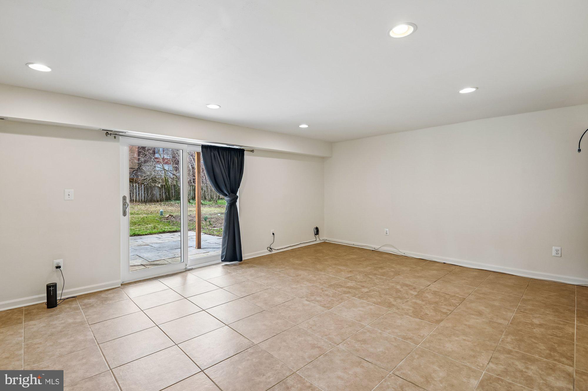10543 Tolling Clock Way Columbia, MD 21044 - Photo 42 of 47 Rec Room