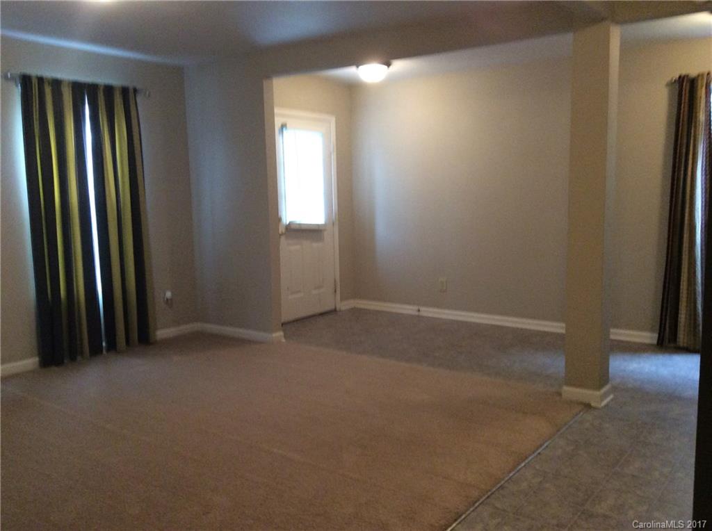 5409 Idlewild Road North Charlotte, NC 28227 - Photo 9 of 10